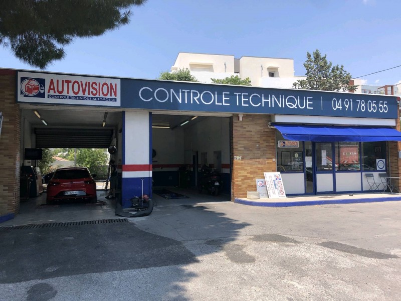Mise en place et conception d'une nouvelle enseigne pour le contrôle technique automobile Marseille autovision