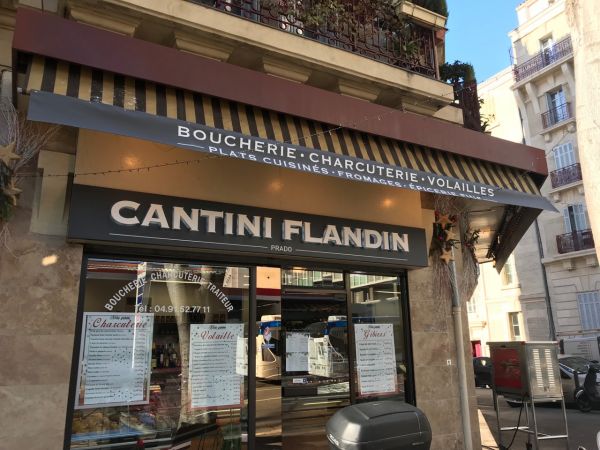 chantier fini  lettres relief rétroéclairées pas LED pour la Boucherie Cantini Flandin à Marseille