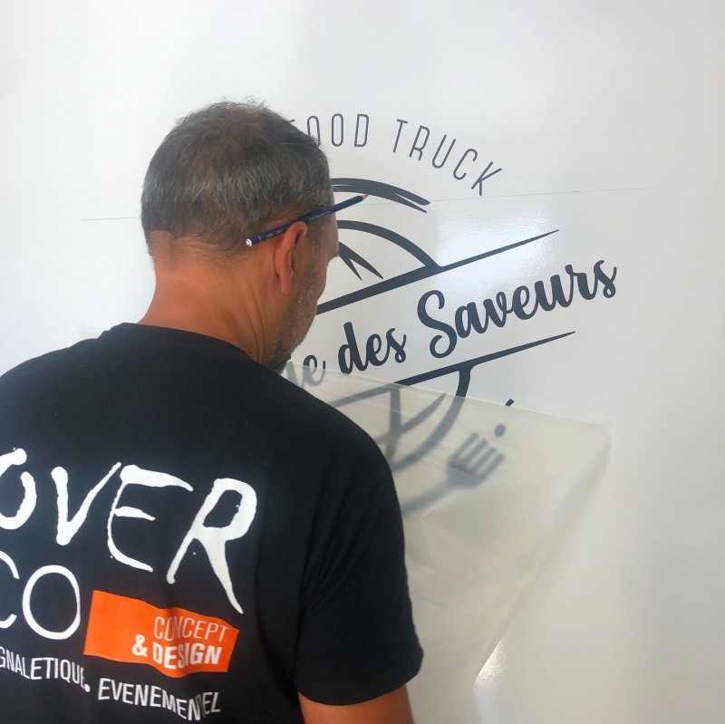 Coverings déco sur la remorque d’un Foodtruck sur Aubagne