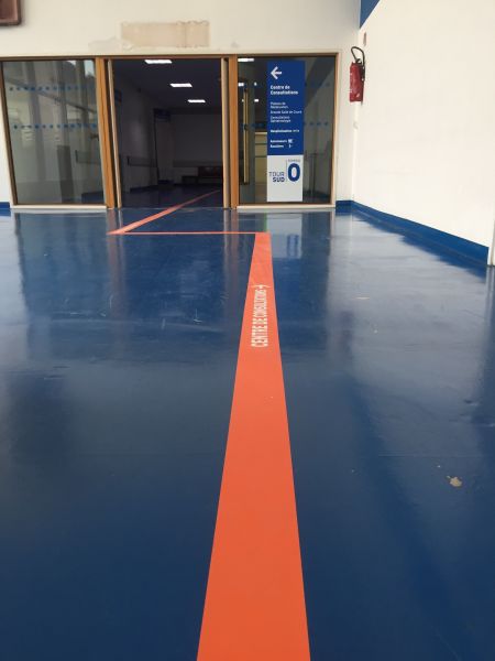 Fabrication et pose de panneaux signalétique pour l'Hôpital Lavéran à Marseille